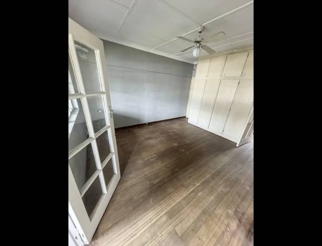 1.5 BEDROOM FLAT FOR SALE IN PELHAM